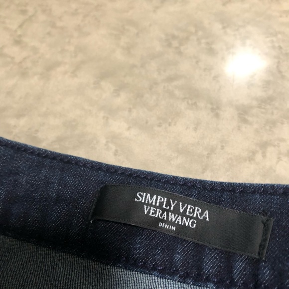 New Simply Vera - Vera Wang Bermuda Denim - Picture 4 of 5